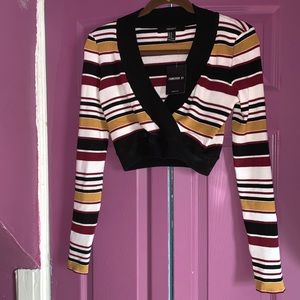 ❤️NWT V-Neck Cropped Sweater